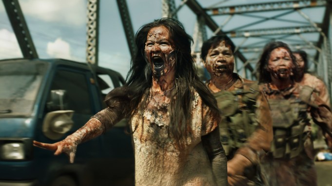 Netflix revela trailer de OUTSIDE, primeiro filme filipino de zumbis