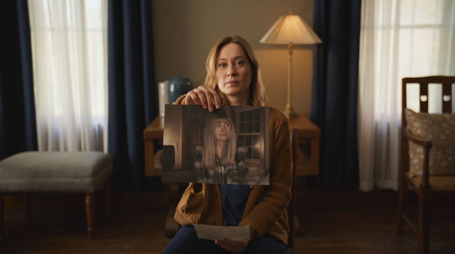 Em clima de Halloween, ‘Terror em Shelby Oaks’ estreia nesta quinta-feira (30) 