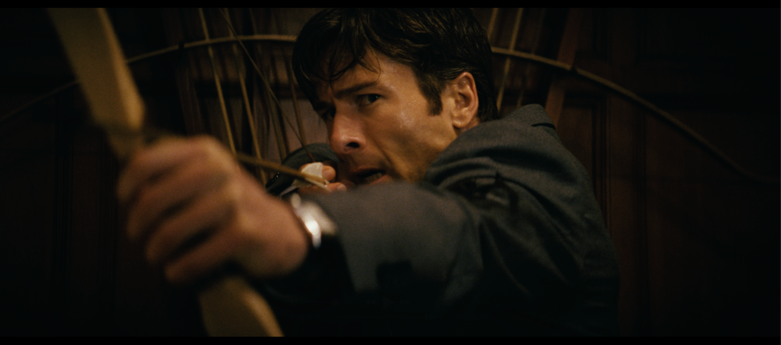 Glen Powell encabeça elenco de “Manual Prático de Vingança Lucrativa”, sátira da A24 sobre ambição e poder